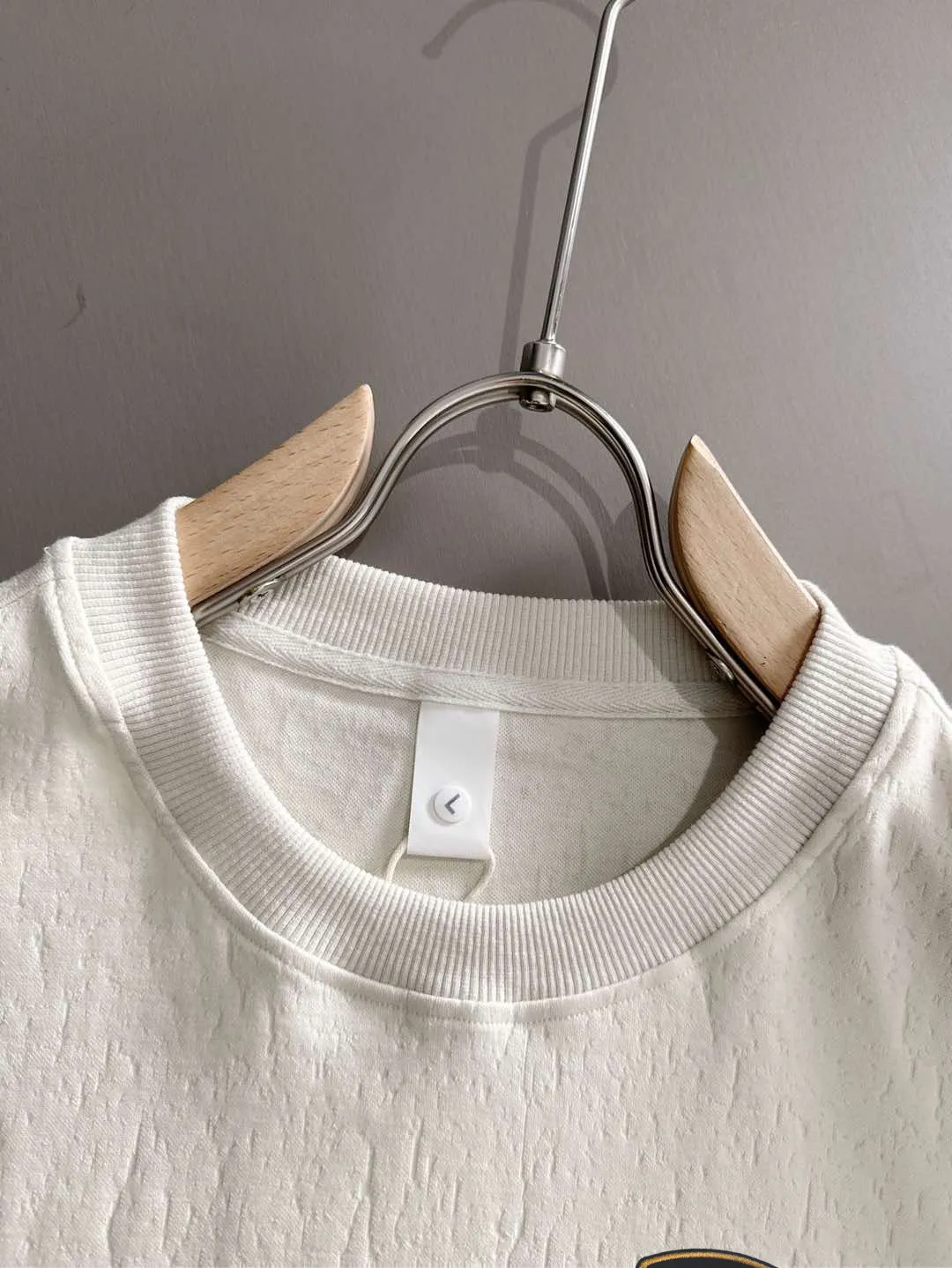 Quality 26ss New Arrival T ， ， T ， ， ！ 。 Size：M 4XL